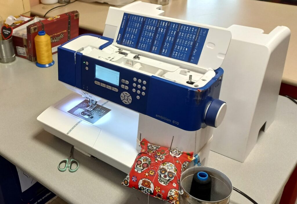 Atelier Les fées de la couture EBECOB - Brodeuse