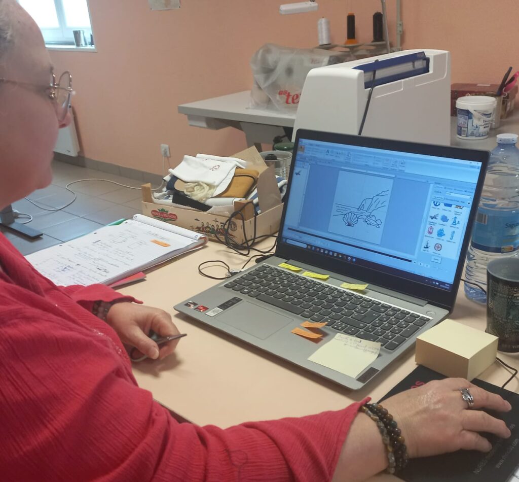 Atelier Les fées de la couture EBECOB - Conception d'un motif sur ordinateur