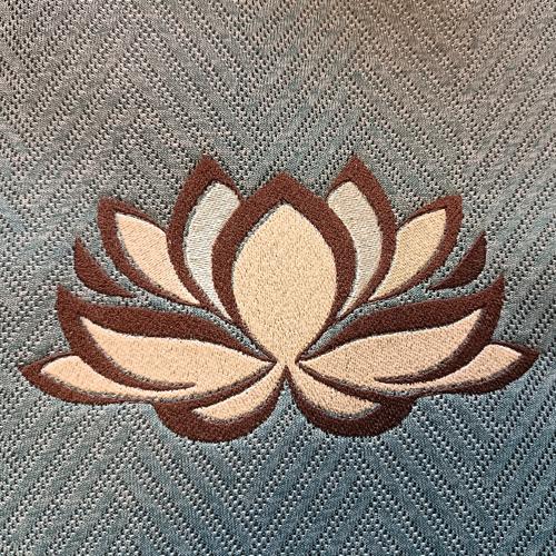 Broderie Lotus